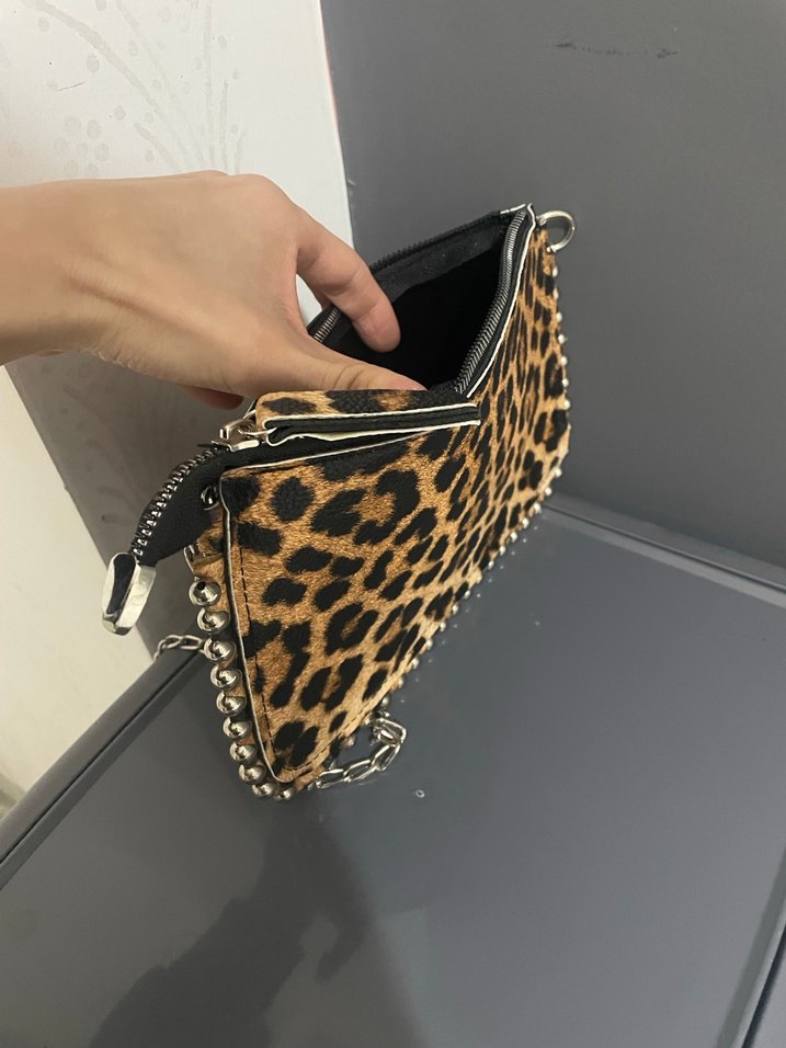 Kahverengi Leopar Desenli Kadın Deri Portföy Çanta - Görsel 2