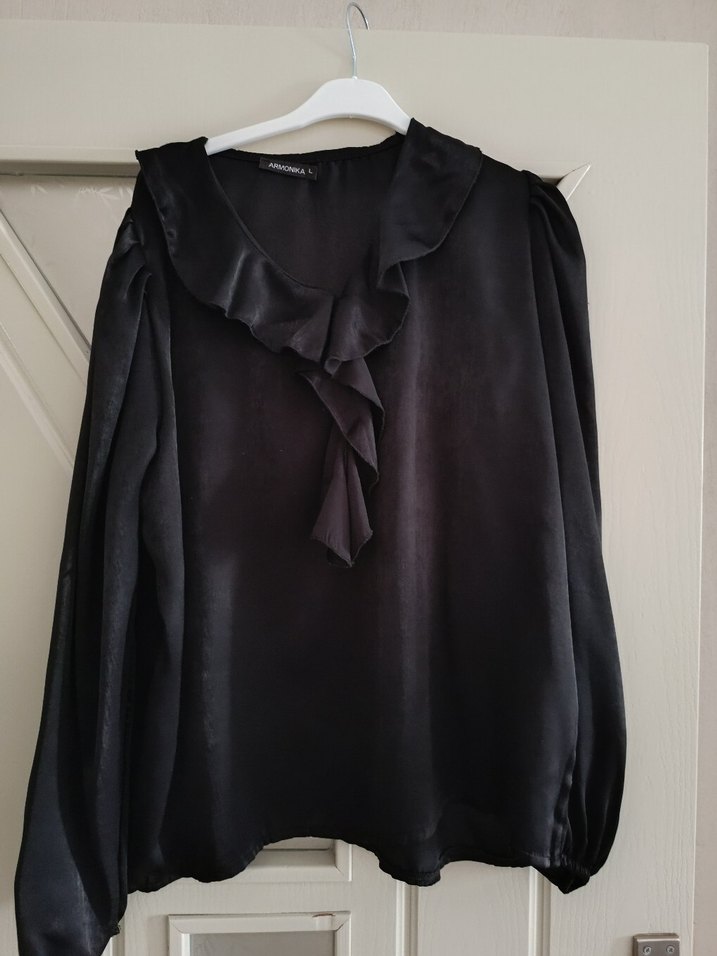 Siyah Uzun Kollu V Yaka Kadın Bluz - Görsel 2