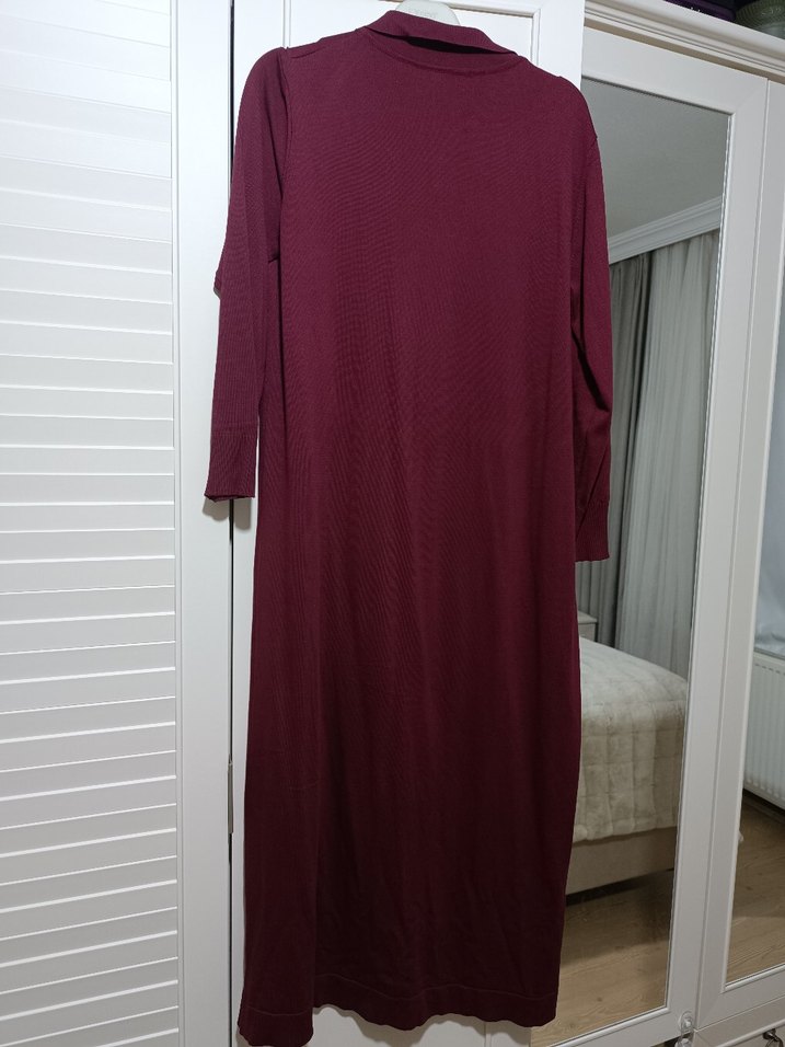 Bordo Düğmeli elbise - Görsel 3
