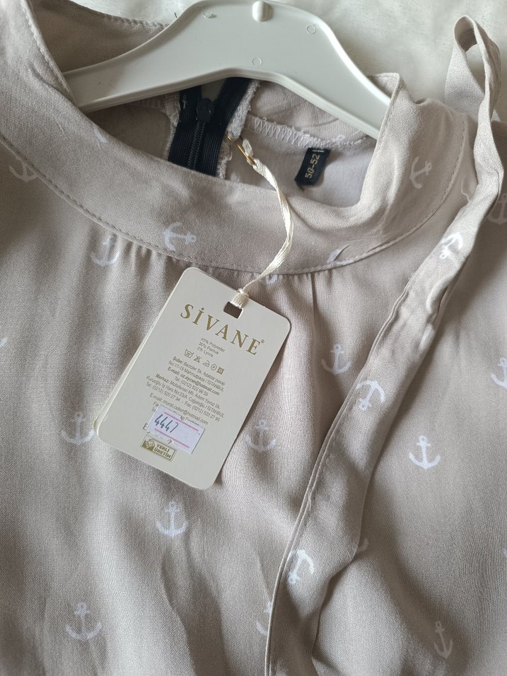 Diger Bej Nakışlı Uzun V Yaka Elbise - Görsel 4