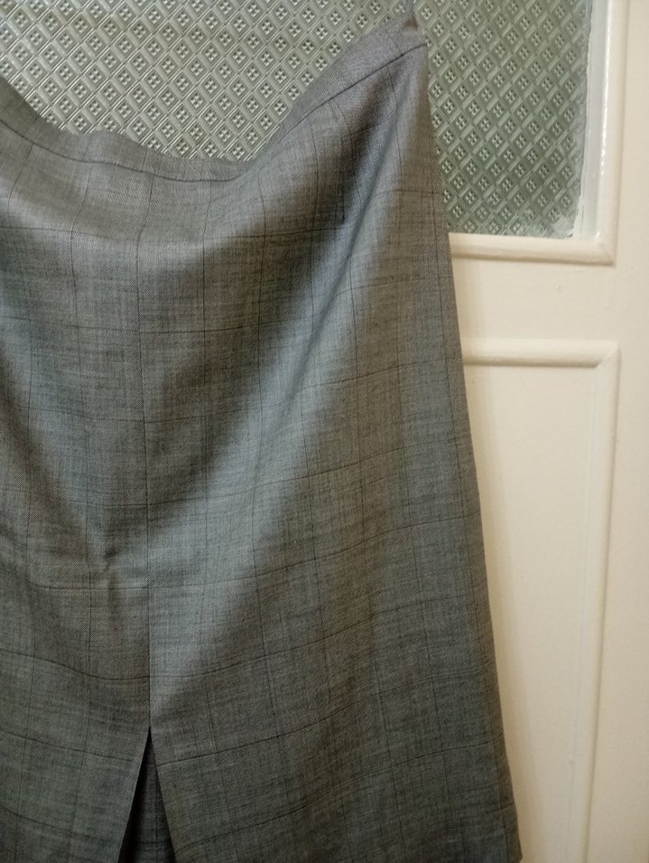 Gri Çizgili Etek en 44 boy 62 - Görsel 2