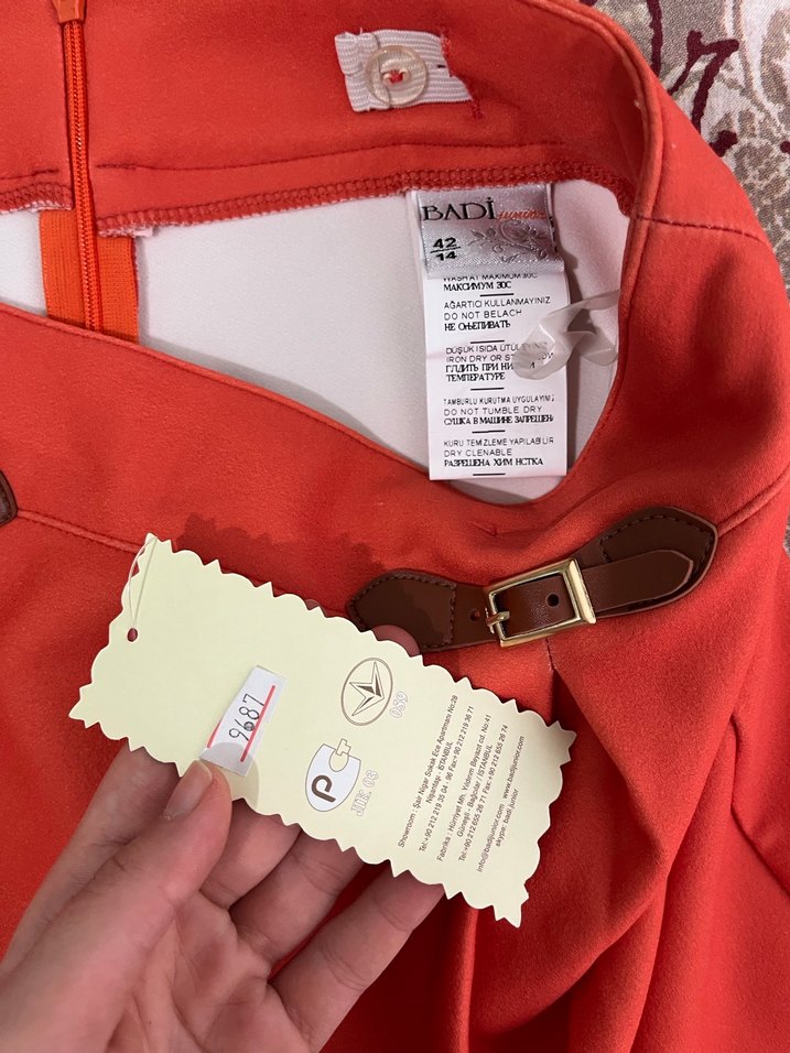 Bohem Tarzı Kemerli Kırmızı Mini Etek - Görsel 2