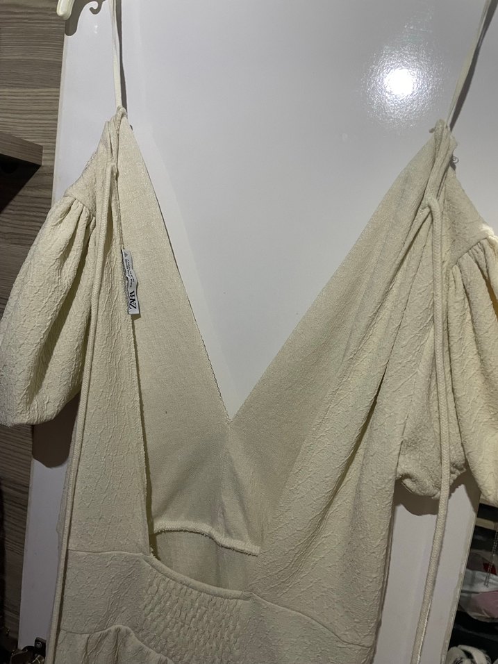 Kısa balon kollu v yaka
 tulum - Görsel 3