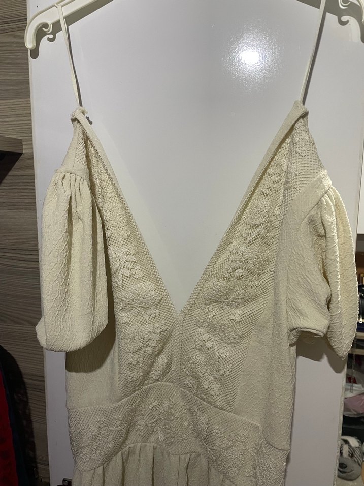 Kısa balon kollu v yaka
 tulum - Görsel 2