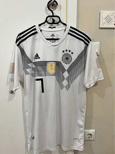 Adidas forma