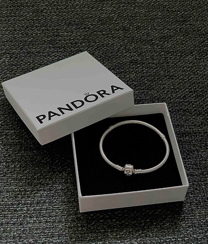 Pandora bileklik