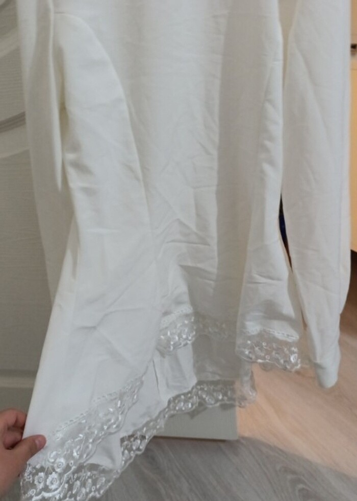 fırfırlı gömlek  - Görsel 2