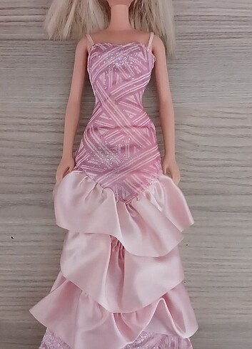  Beden Barbie bebek ve giysileri