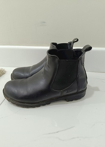 Kadın Siyah Deri Tokalı Goth Bot - Görsel 3