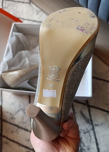 Topuklu ayakkabı - Görsel 7