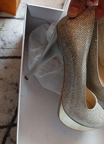 Topuklu ayakkabı - Görsel 9