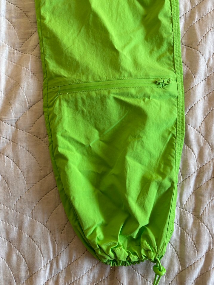 Parlak Yeşil Rahat Kesim Kadın Pantolon - Görsel 3