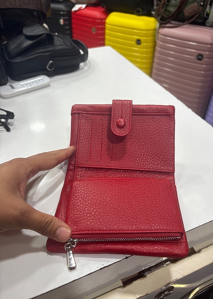 Kırmızı deri cüzdan - Görsel 3