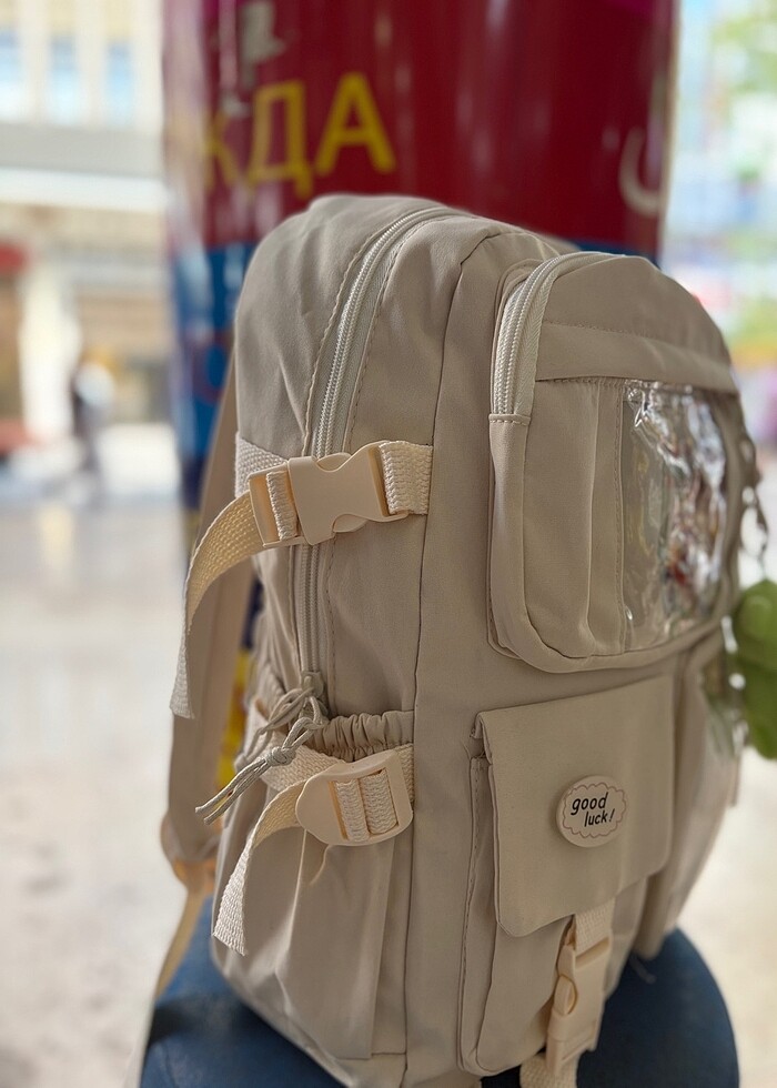 Sırt çantası - Görsel 2