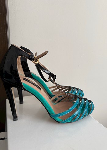 Turkuaz Yılan Desenli Tokalı Stiletto Topuklu Ayakkabı - Görsel 4