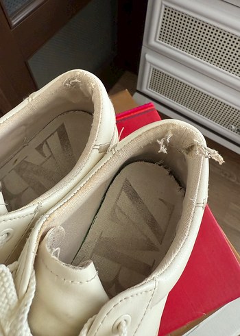 Beyaz Minimalist Kadın Zara Spor Ayakkabı - Görsel 5