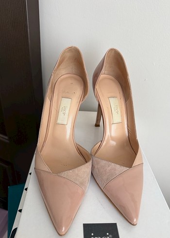 Bej Süet ve Rugan Stiletto Topuklu Kadın Ayakkabı - Görsel 2