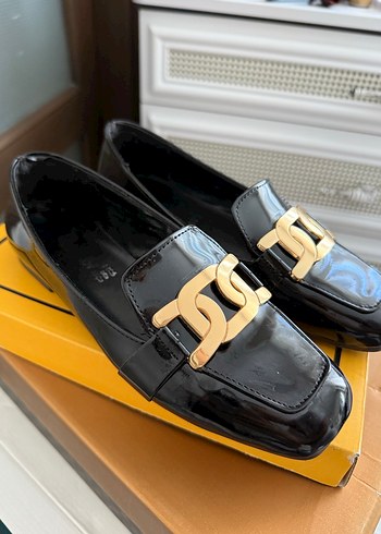 Altın Tokalı Siyah Rugan Kadın Loafer - Görsel 5