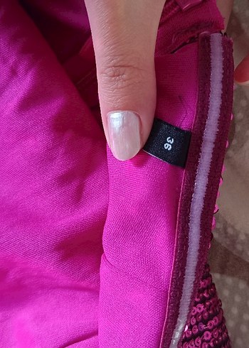 Trendyol & Milla Pembe Parlak İşlemeli pullu straplez Abiye Elbise