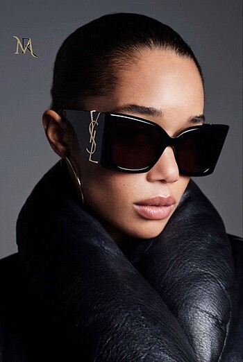 YVES SAİNT LAURENT