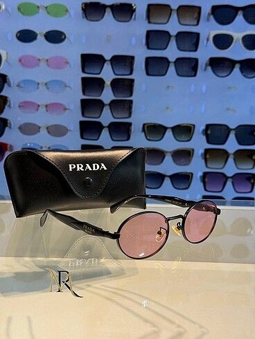 Prada PRADA