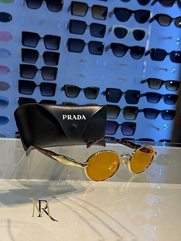  Beden PRADA