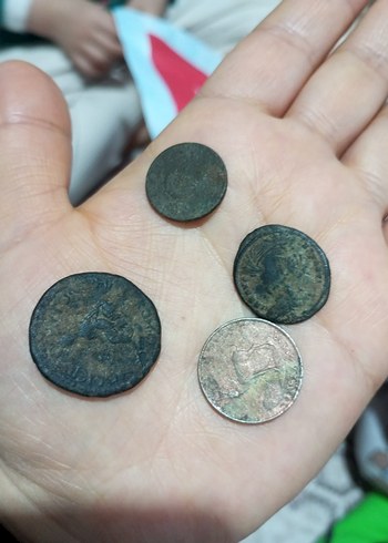 Vintage Eski Kahverengi Rozet Seti - Görsel 2