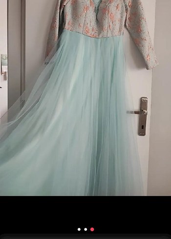 Uzun Turkuaz İşlemeli Kadın abiye - Görsel 2