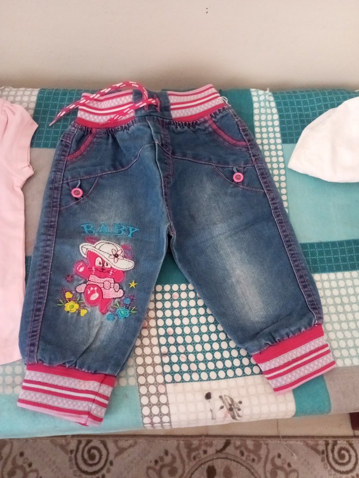 Renkli Batik Desenli Kısa Kollu Bebek Kız Takımı - Görsel 2