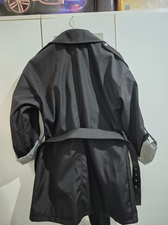 Kadın Siyah Midi Trençkot Kemerli - Görsel 2