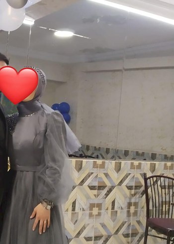 Uzun Kollu Gri İşlemeli Abiye Elbise - Görsel 2