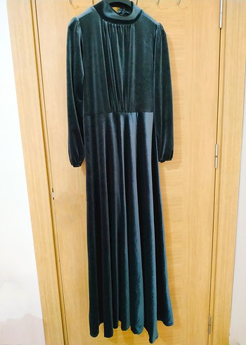 Uzun Siyah Elbise - Görsel 2