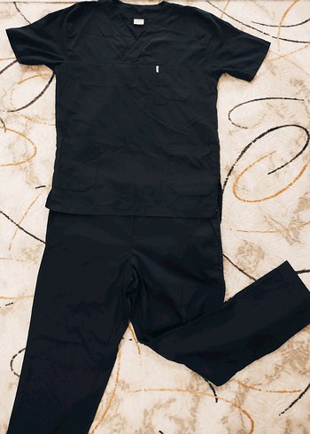Kısa Kollu V Yaka Scrubs Takım - Görsel 2