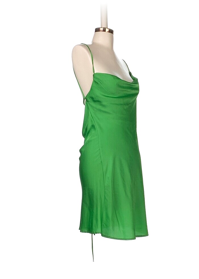 Stradivarius Mini Elbise %70 İndirimli. - Görsel 2