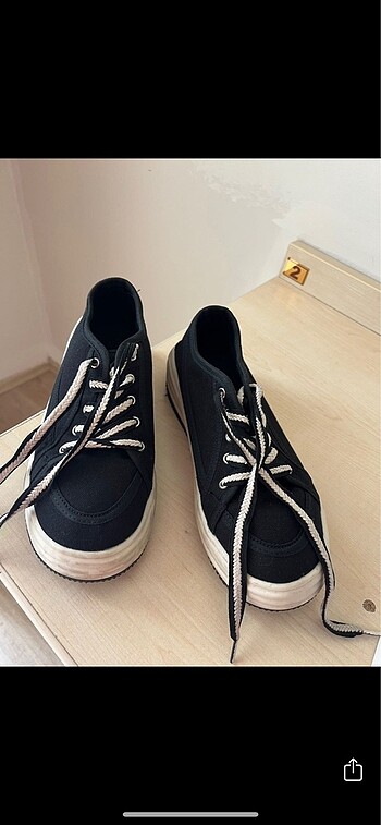 37 Beden Siyah sneaker