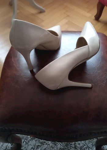 krem Stiletto Topuklu Kadın Ayakkabı - Görsel 2