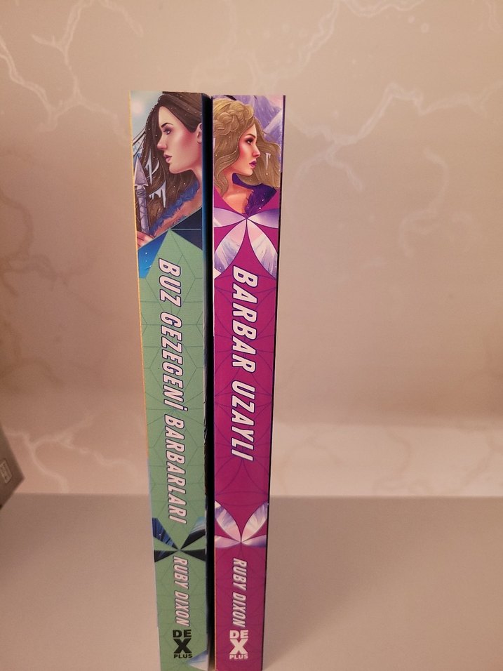 Barbar Uzaylı ve Buz Gezegeni Barbarları - Görsel 2