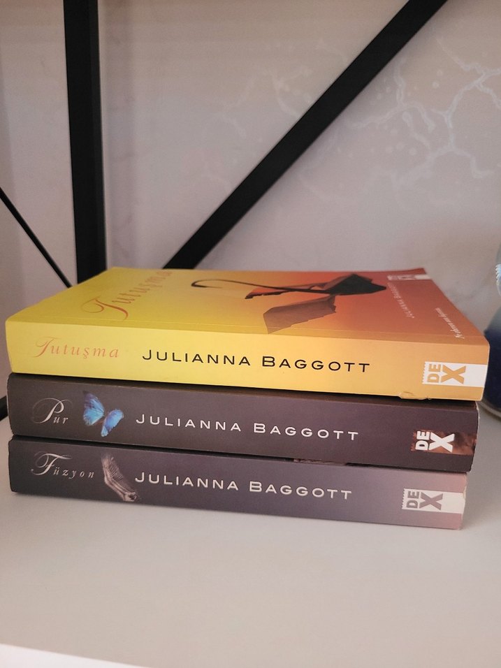 Pür - Füzyon -Tutuşma Set Julianna Baggott - Görsel 2
