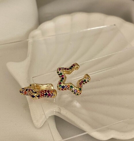 Zirkon Taşlı Earcuff Çelik Küpe