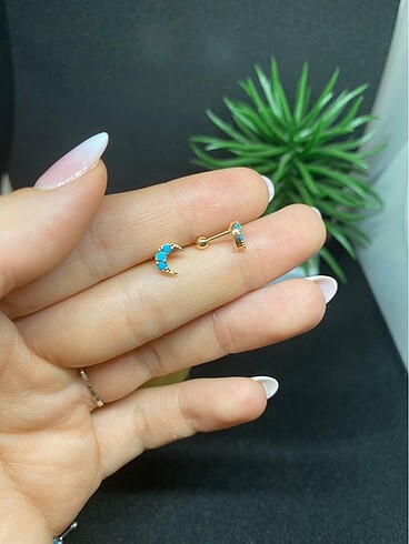 Diğer Gold & Gümüş Helix Piercing