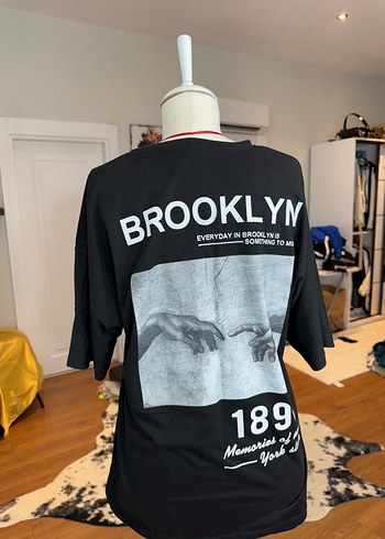 l Beden siyah Renk Brooklyn Baskılı Siyah Kadın Tişört