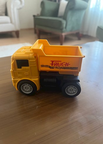 Beden Renk Sarı Robot Aksiyon Figürü
