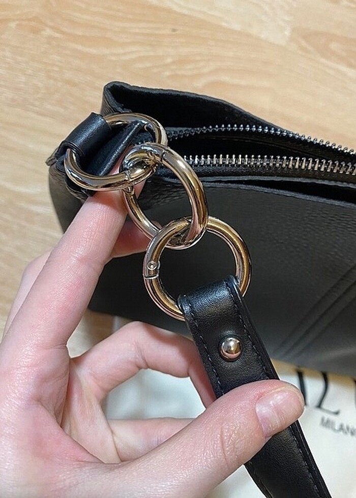 İLVİ Kadın Siyah Kol Çantası - Görsel 4