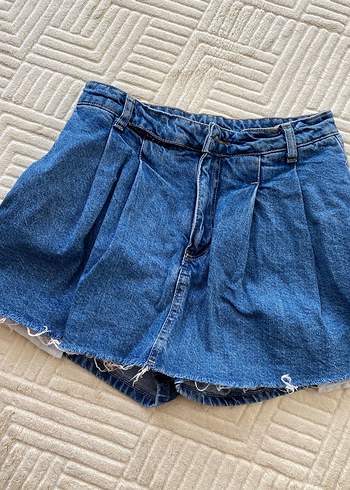 Kadın Mavi Pileli Mini Denim Şort