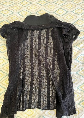 Düğmeli Siyah Bluz - Görsel 2