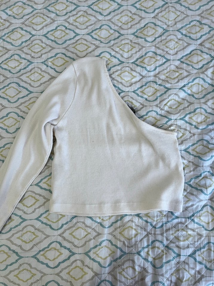 Beyaz Tek Kol Crop - Görsel 2