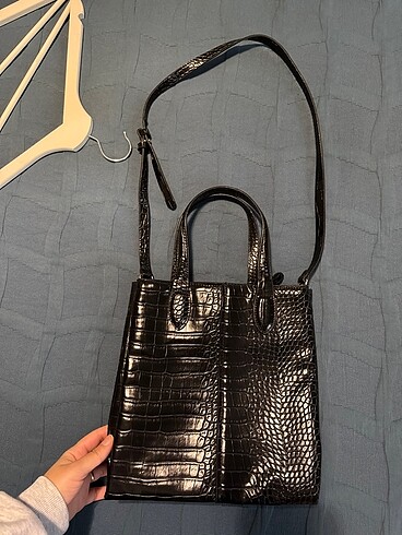 Zara Siyah Çanta
