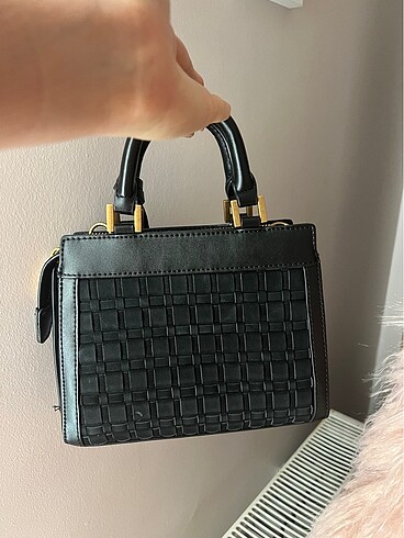  Beden Guess çanta
