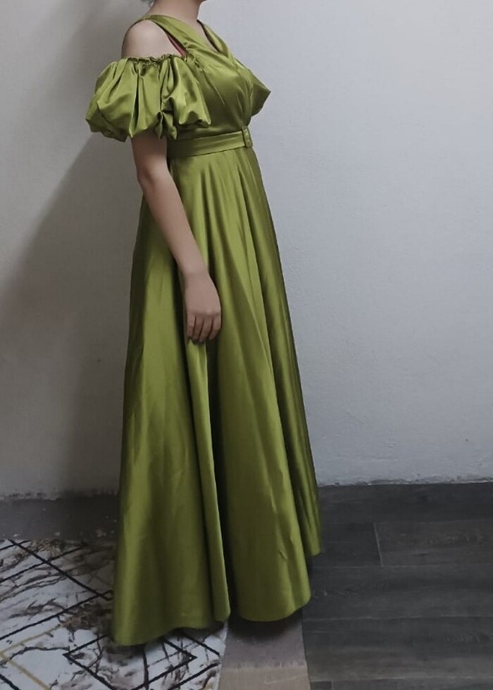 Zeytin yeşili elbise  - Görsel 2