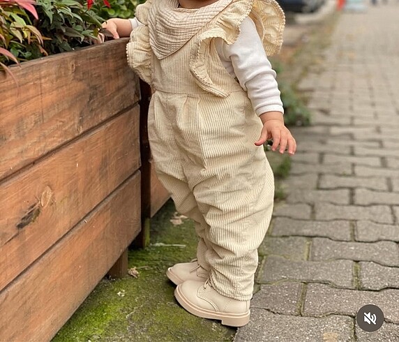 Bağcıklı bot 18/19